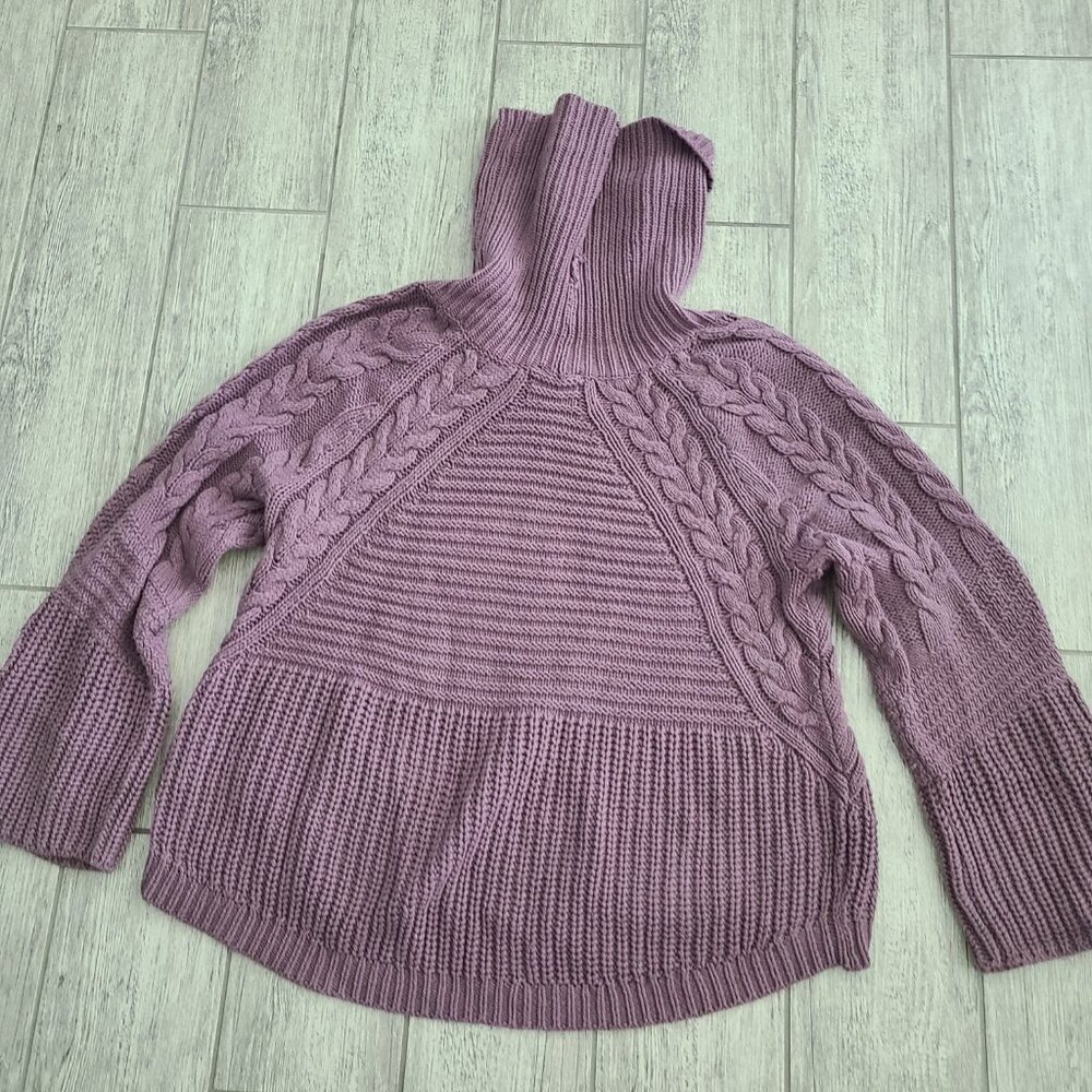 Express Women's Cable Knit Turtleneck Sweater Purple Size Large - Picture 7 of 9